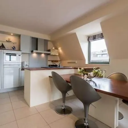 Penthouse Idesbald Lägenhet *